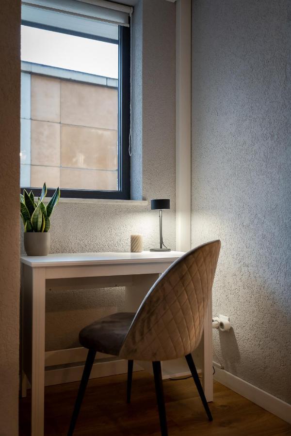 Modern Urban Escape @the Office With Parking Space Căn hộ *